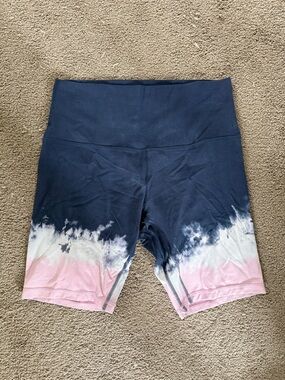 lululemon athletica Navy to Pink Tie-Dye High-Rise Bike Shorts